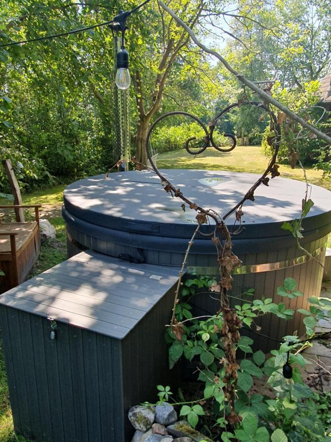 Ferienhaus Blauer See Mit Optionalem Hot-Tub Bockhorn  Esterno foto